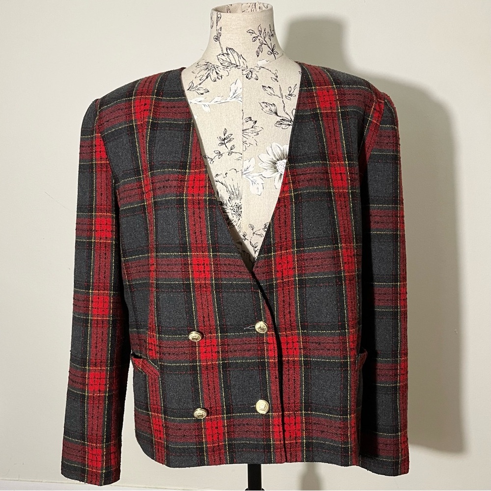 Tan Jay Vintage 1980’s Plaid Cropped Blazer with Shoulder Pads Size 14